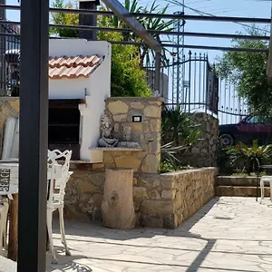 Piccola Casa Con Giardino , San Remo Italie